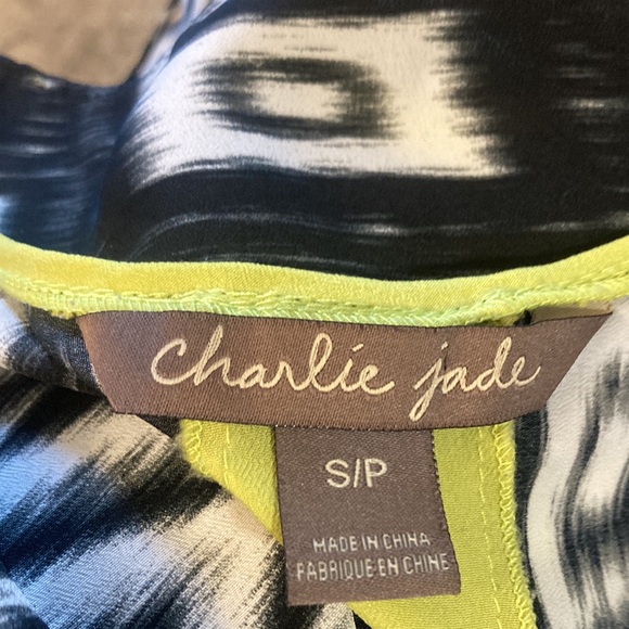 Charlie jade black and white pattern with yellow - Picture 3 of 3